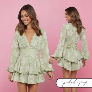 NWT Petal and Pup Fance Playsuit in Sage Green - Size 2